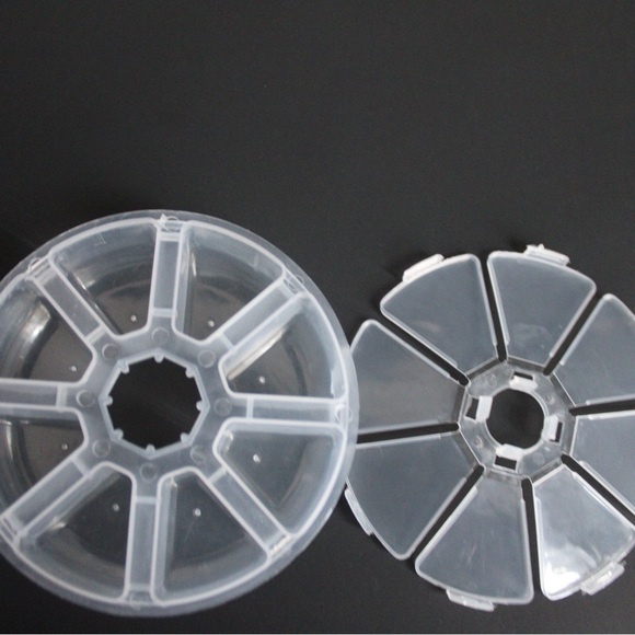 5 Clear Plastic Storage Organizer - Picture 1 of 6